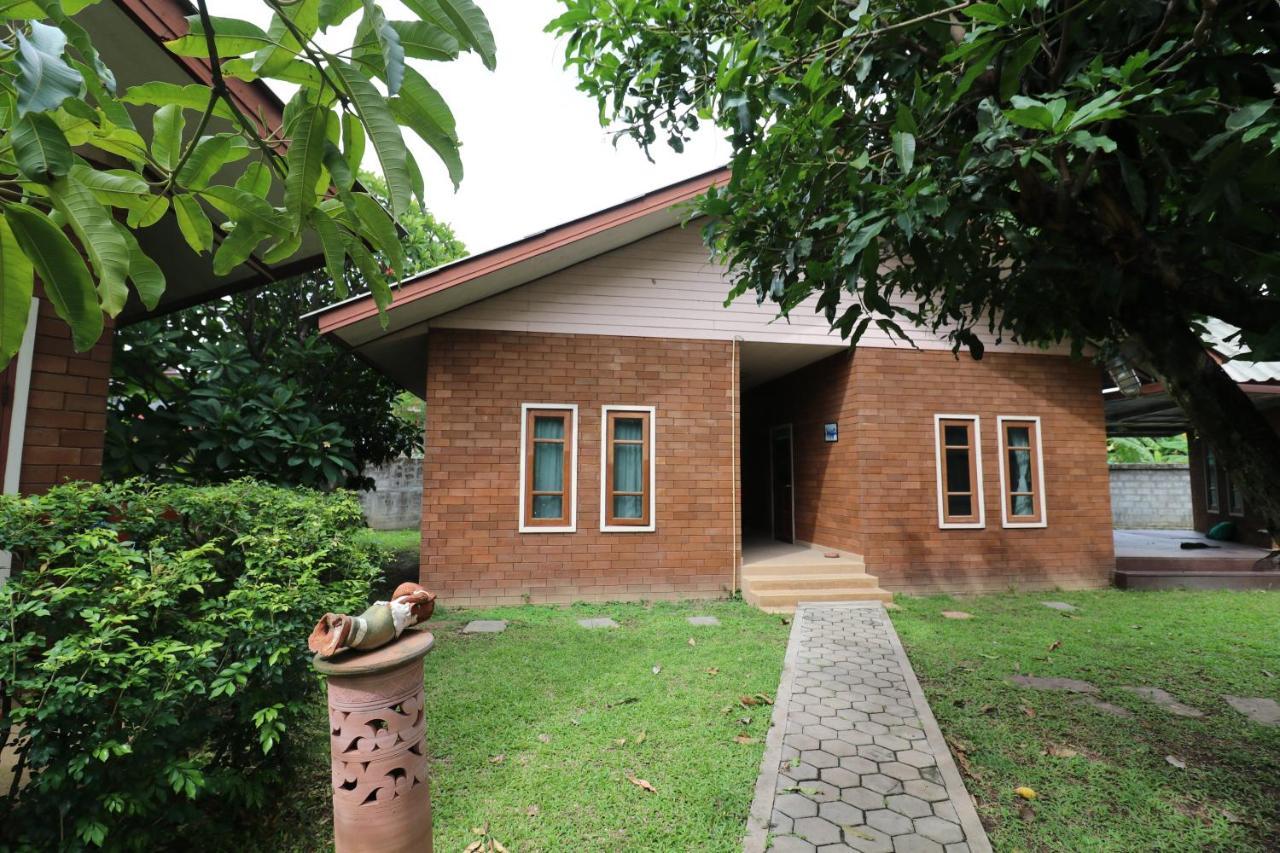 Gongkaew Huenkum Hotel Chiang Mai Luaran gambar