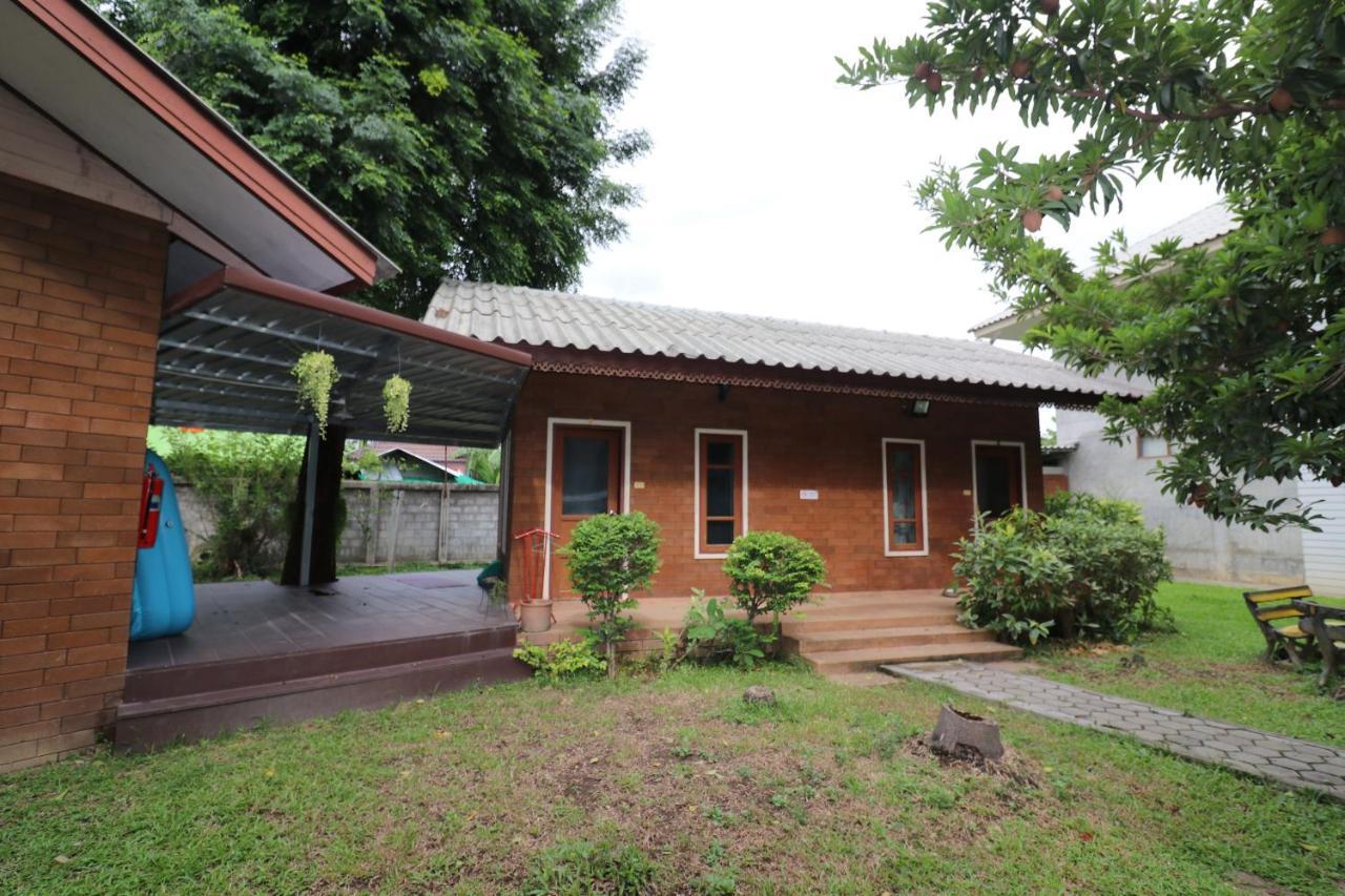 Gongkaew Huenkum Hotel Chiang Mai Luaran gambar